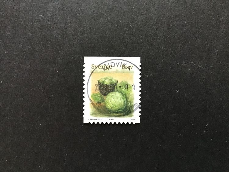 HÖSTFRUKTER 2008 facit nr 2679 lyxstämplat LUDVIKA