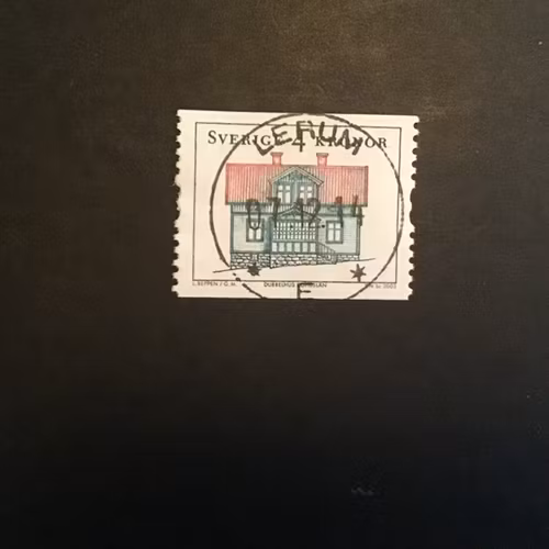 LANDSKAPHUS 1 2003 facit nr 2361 LYXST LERUM