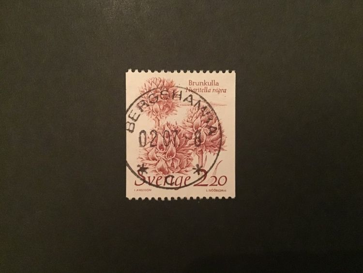 LEVANDE NATUR 1985 facit nr 1341 lyxstämplat BERGSHAMRA