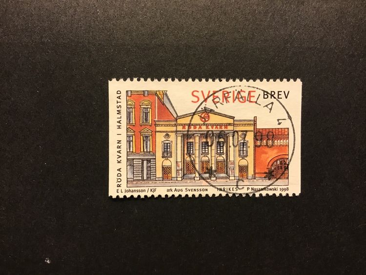 SVENSKA HUS 4 HUS I STADEN facit nr 2064 lyxstämplat JÄRFÄLLA 4