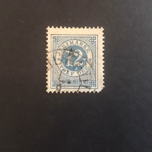 RINGTYP T 13 facit nr 32 VIT FLÄCK UNDER 12 OCH BREDVID 12