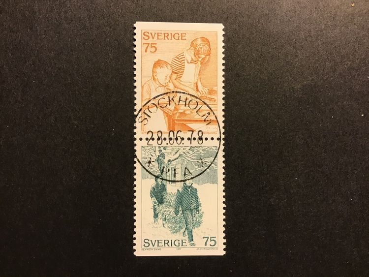 JULFÖRBEREDELSER 1977 facit nr 1023 SX lyxst. Par STOCKHOLM PFA