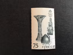 GUSTAF VI ADOLF 90 ÅR STÄMPLAT MÄRKE, facit nr 799