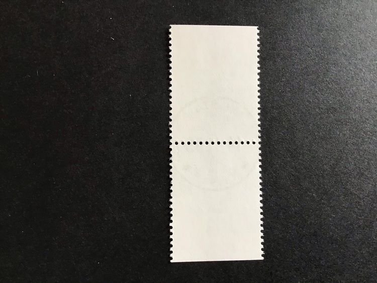 JULPOST 1995 facit nr 1932 SX LYXSTÄMPLAT PAR AVESTA 2