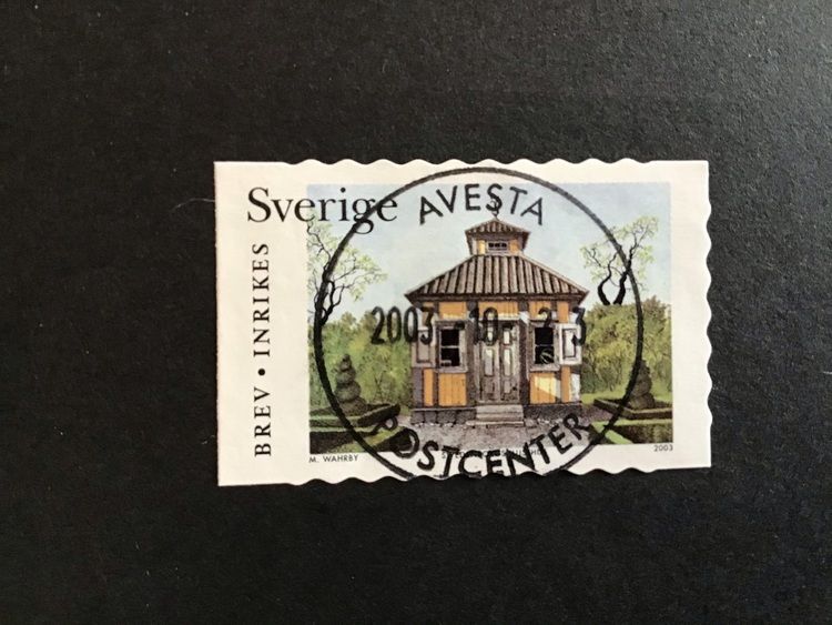 VÅRA LUSTHUS 2003 facit nr 2373 LYXSTÄMPLAT AVESTA