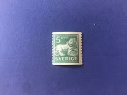STÅENDE LEJON FACIT NR 140 A cx postfriskt märke