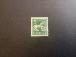 STÅENDE LEJON FNR 140 A OSTÄMPLAT MÄRKE MED FASTSÄTTARSPÅR