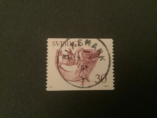 DRYCKESHORN  facit nr 973 LYXST BLÅSMARK
