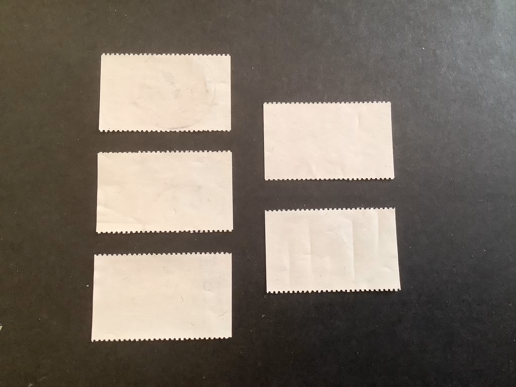 EN DOFT AV KÄRLEK STÄMPLAD SERIE, facit nr 2404-2408