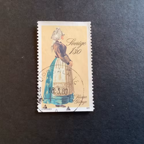 FOLKDRÄKTER 1979 facit nr 1108 lyxstämplat UPPSALA 18