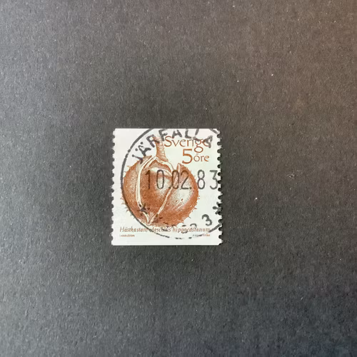 Frukter 1983 facit nr 1241 lyxstämplat JÄRFÄLLA