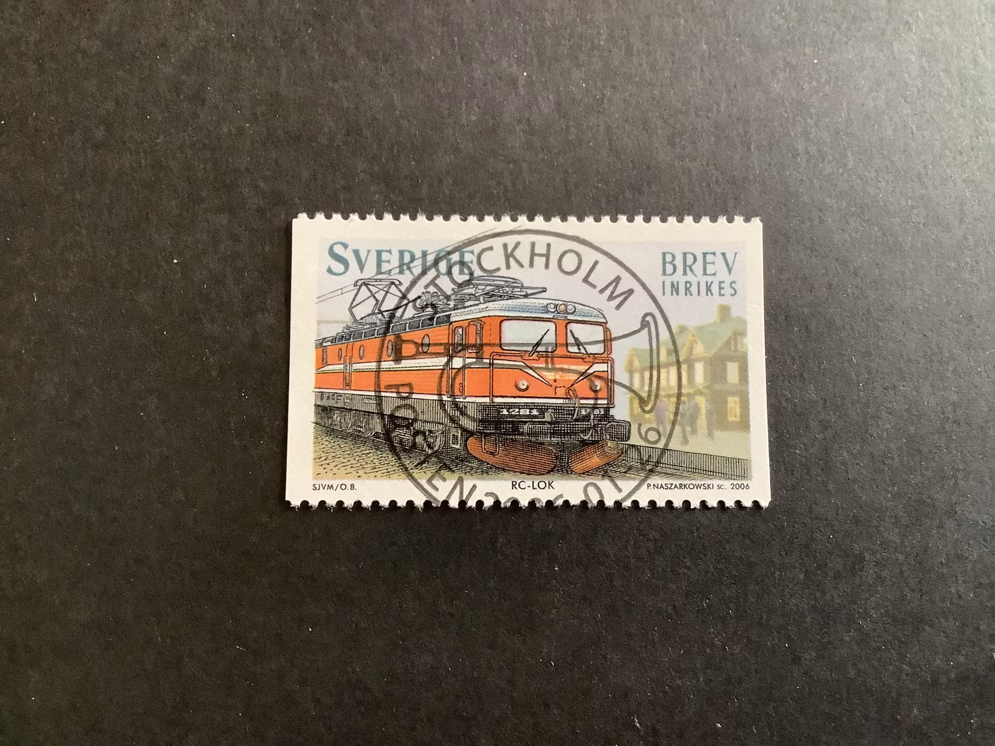 Härliga tåg facit nr 2535 lyxstämplat STOCKHOLM