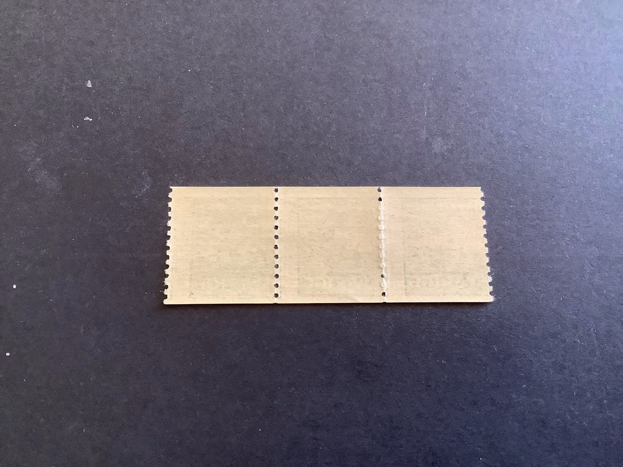 Facit nr 140 A postfriskt 3-strip