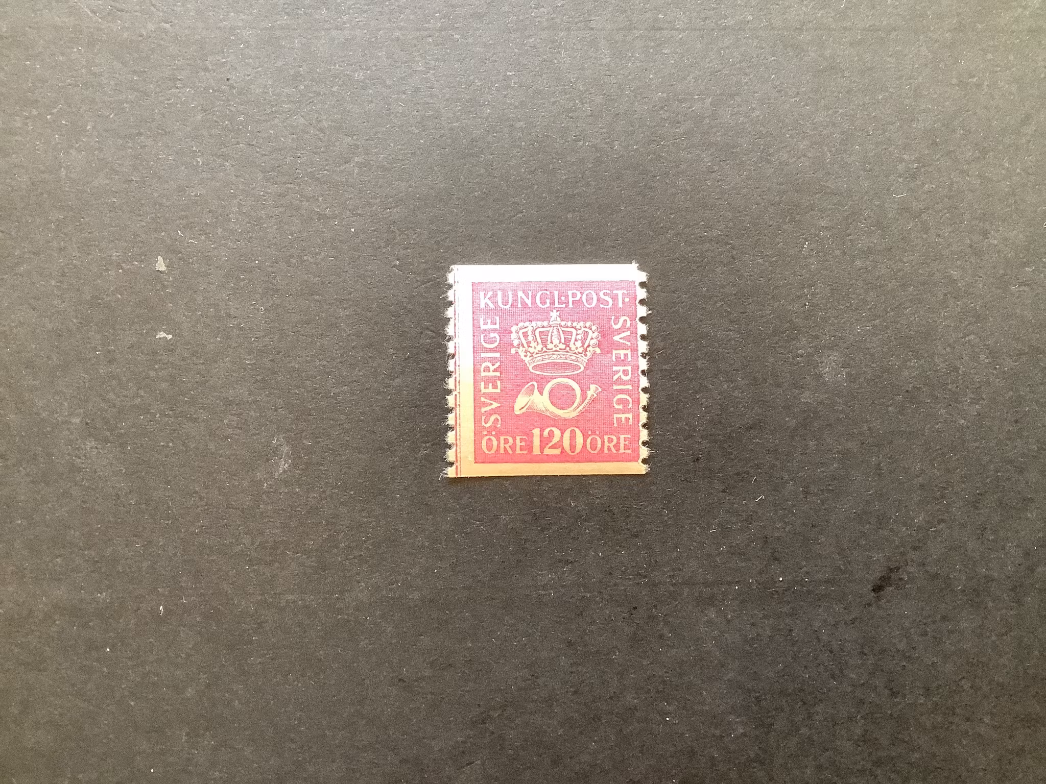 Postemblem facit nr 172 postfriskt med lödskarvslinje