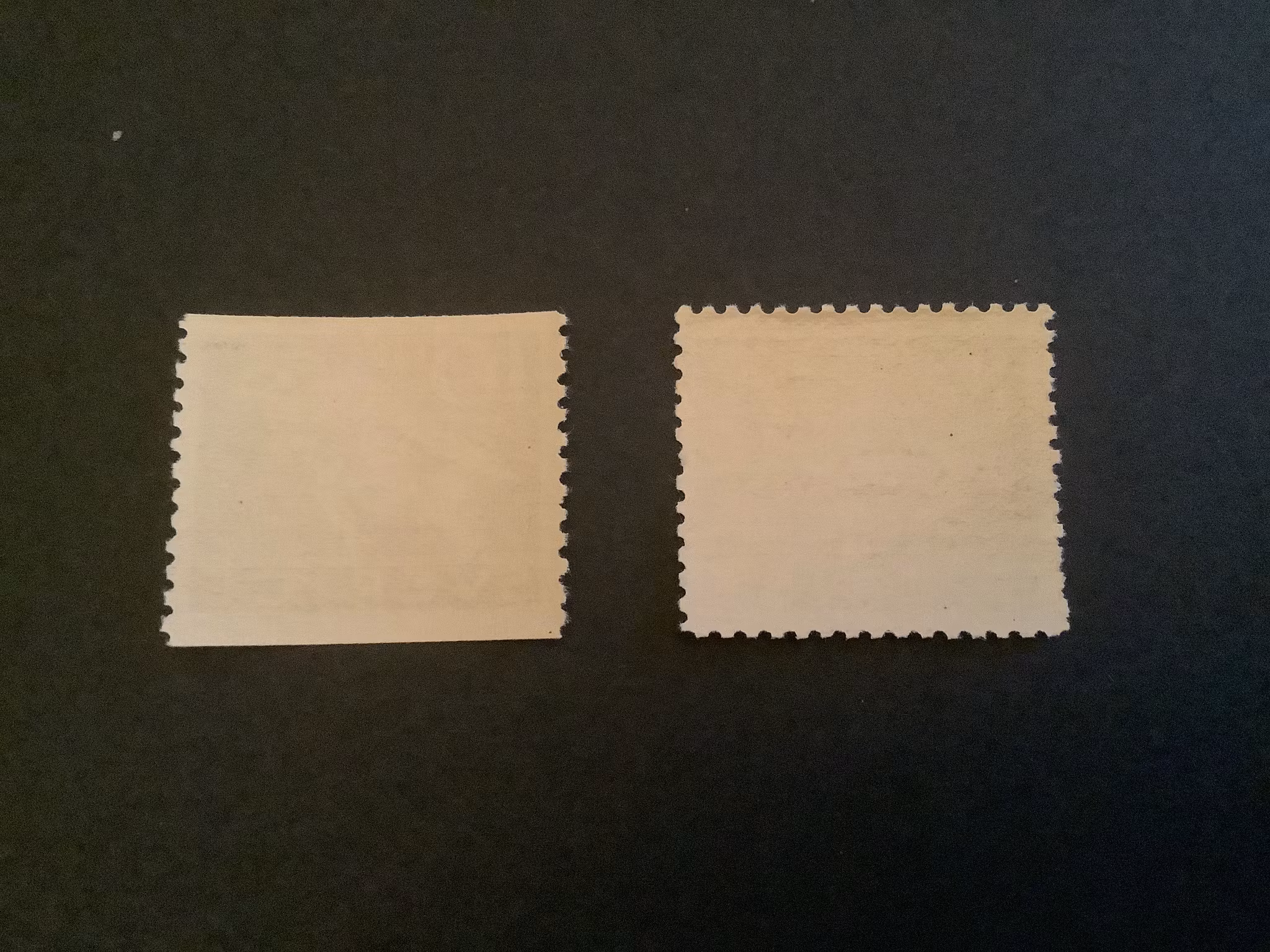 Postverket facit nr 247 A och 247 C postfriska märken