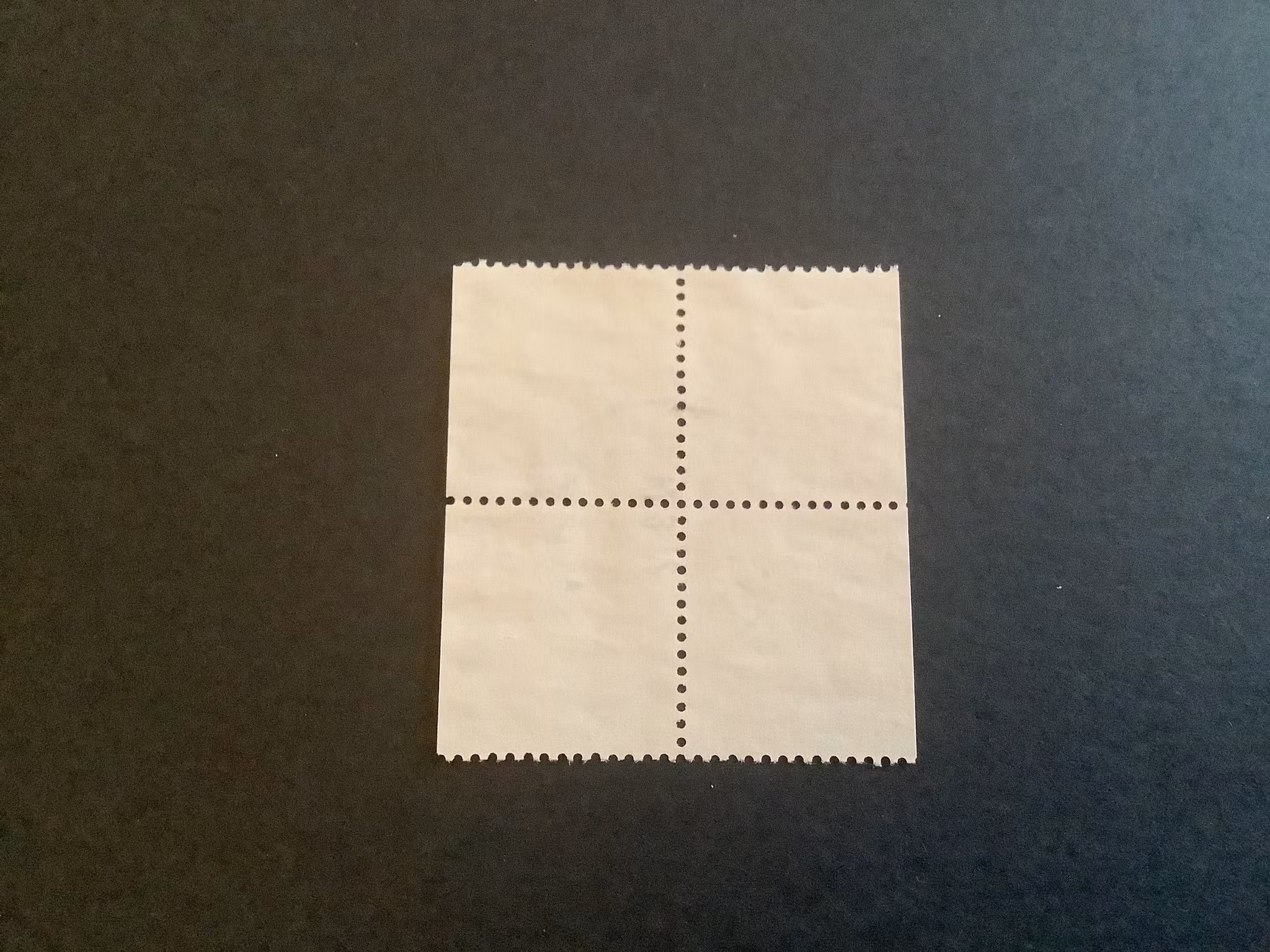 Gustaf VI Adolf typ III facit nr 437 BB i stämplat 4-block