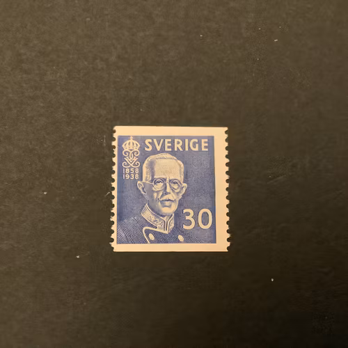 Gustaf V 80 år facit nr 268 postfriskt märke