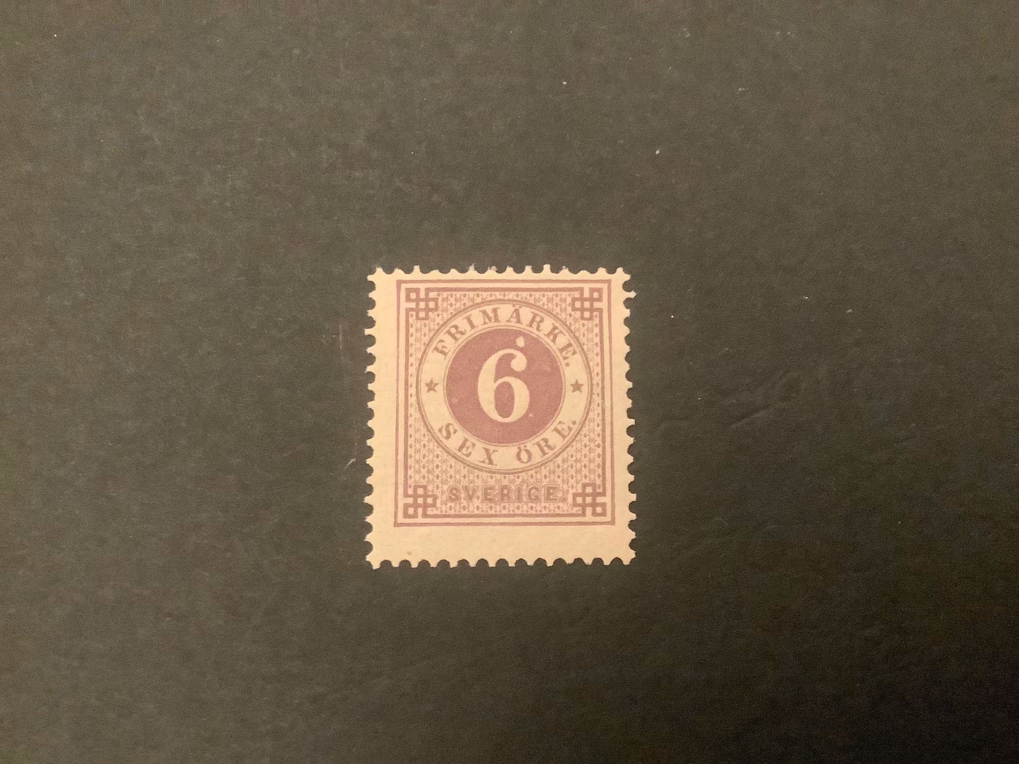Ringtyp PH facit nr 44 postfriskt märke med en vit fläck i ring