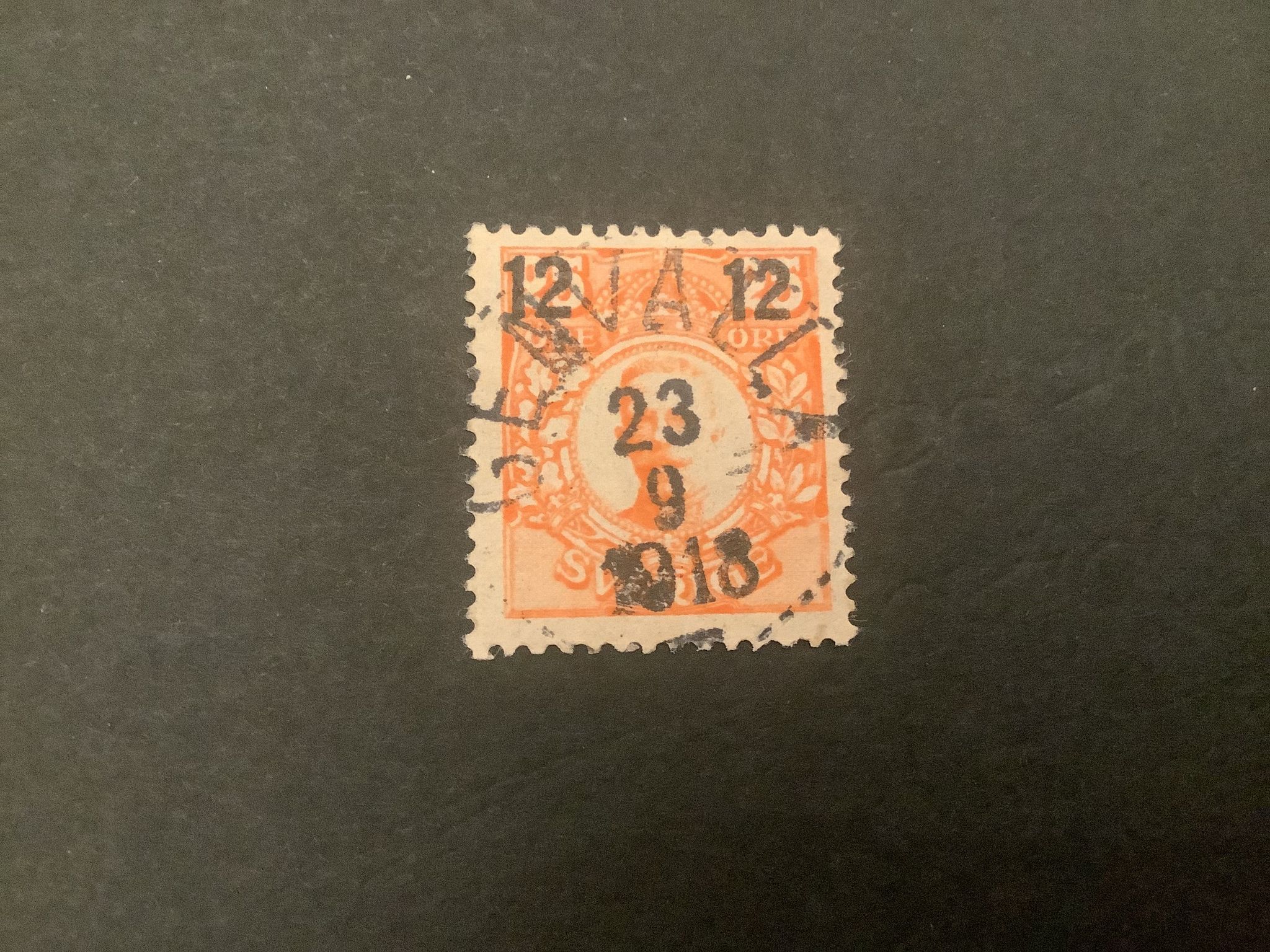 Fnr 100 lyxstämplat GENVALLA