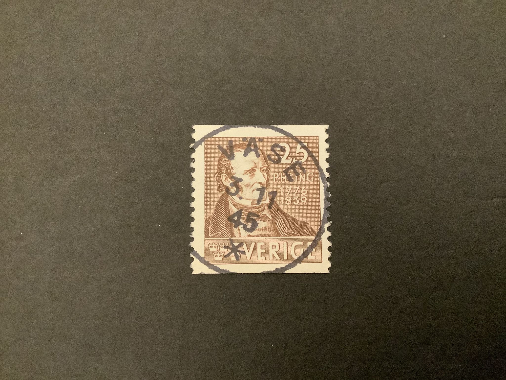 PH LING facit nr 319 lyxstämplat VÄSE