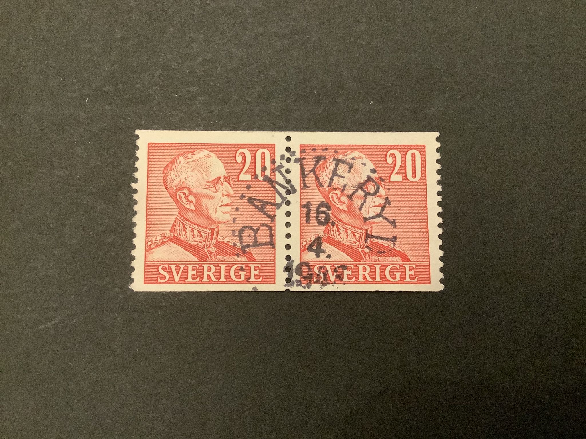 Fnr 276 A praktstämplat par BANKERYD
