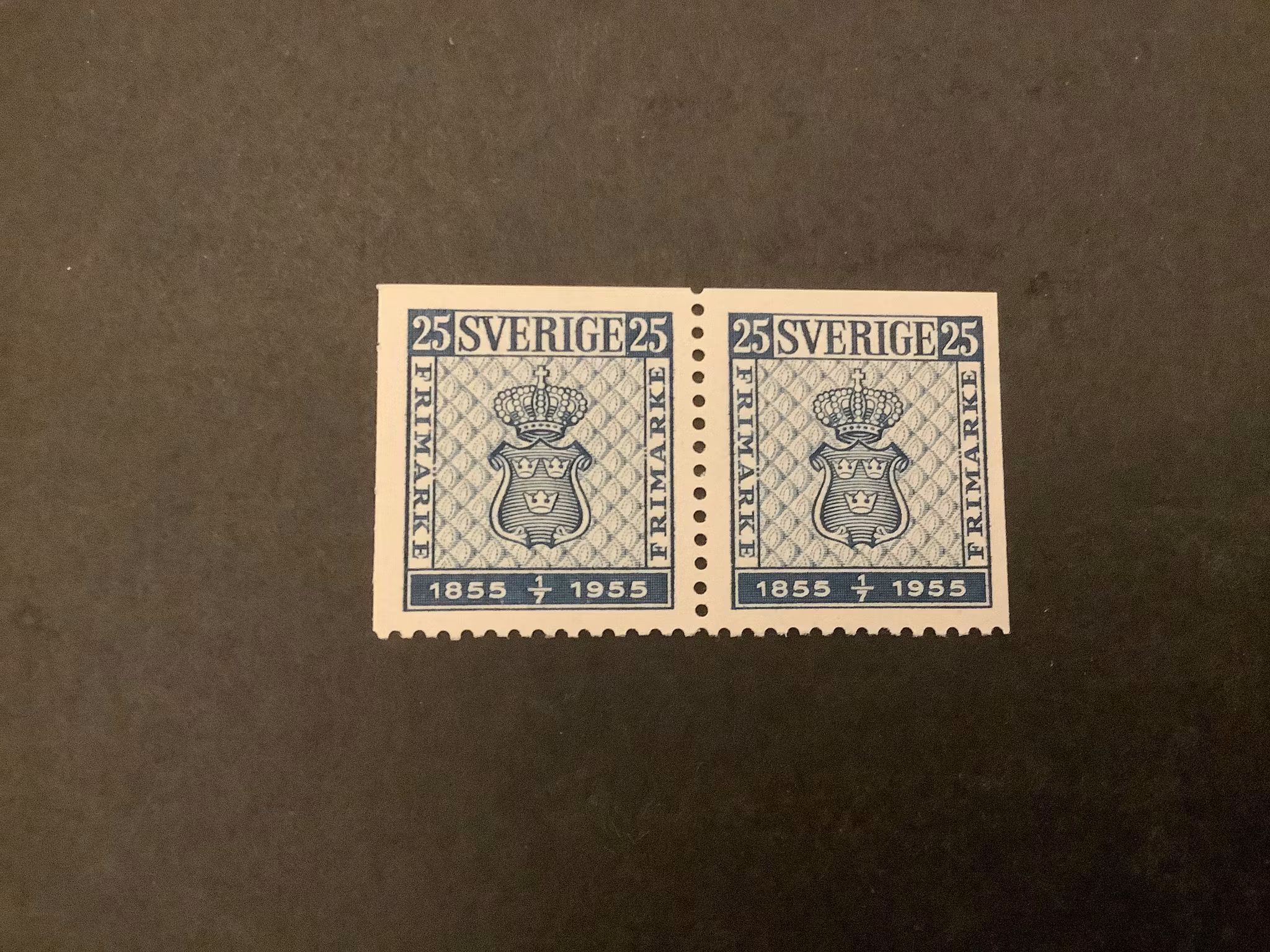 Svenska frimärket 100 år facit nr 467 DD 1 postfriskt par
