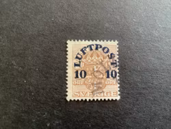 Flygpostfrimärken facit nr 136  stämplat märke