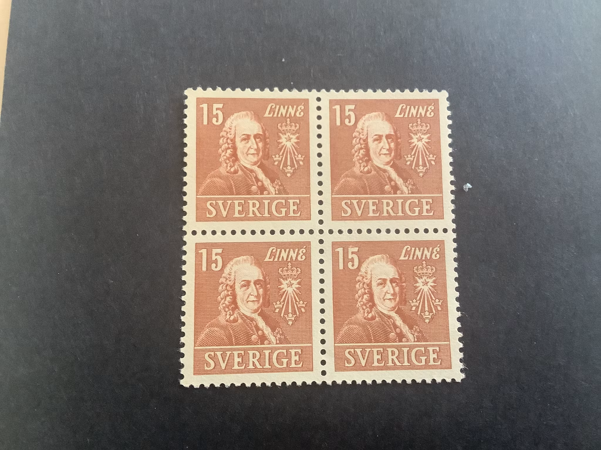 Kungliga vetenskapsak. Facit nr 321 C i Postfriskt 4-block