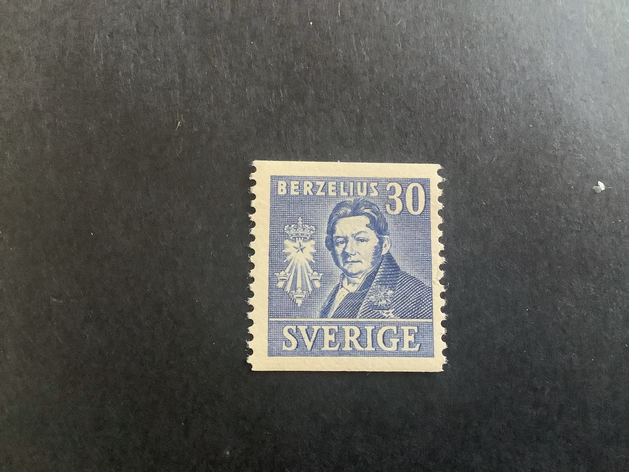 Kungliga vetenskapsak. Facit nr 322 Postfriskt märke
