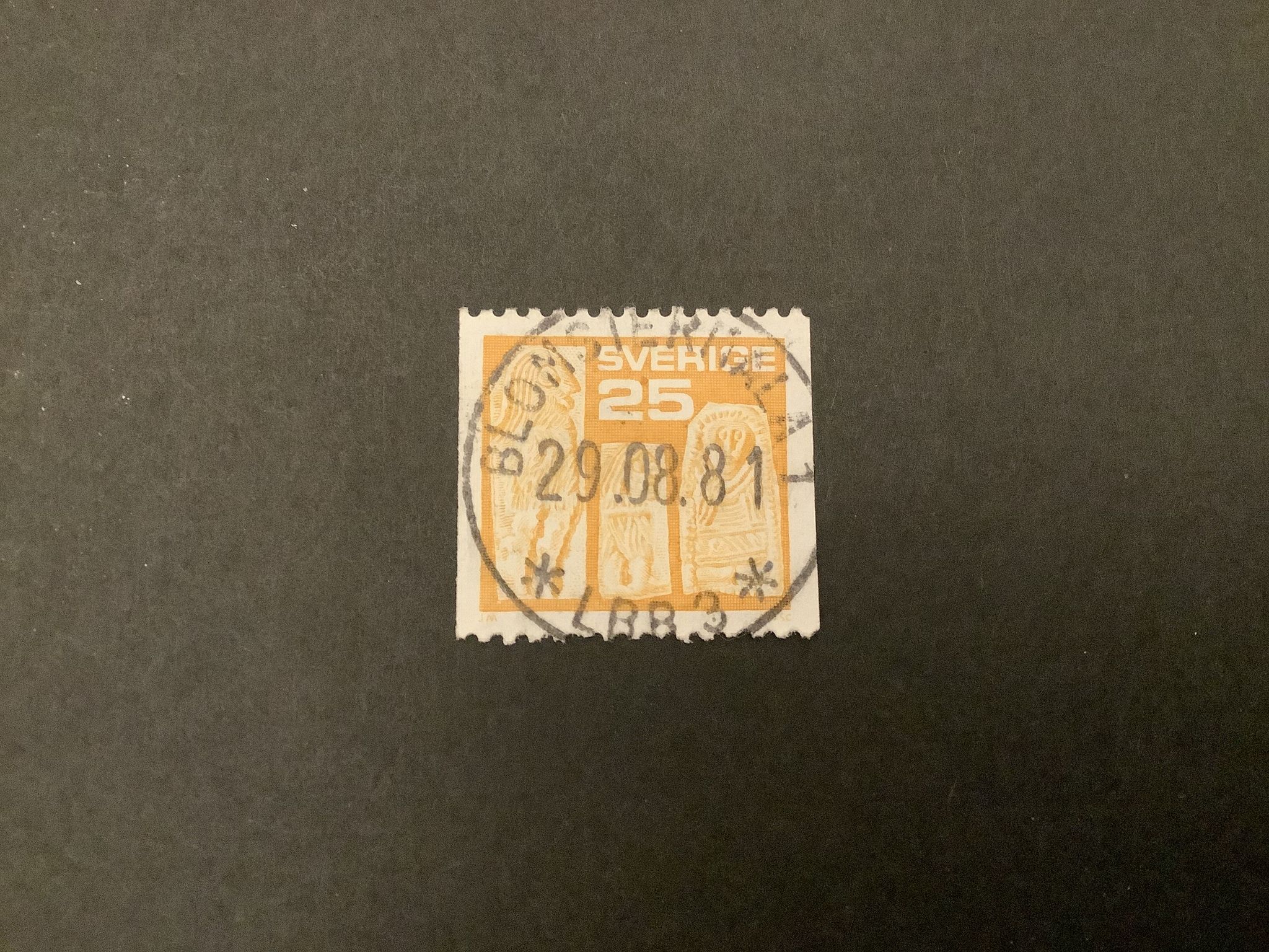 Guldgubbar facit nr 915 V2 lyxstämplat BLOMSTERMÅLA 1 *LBB3*