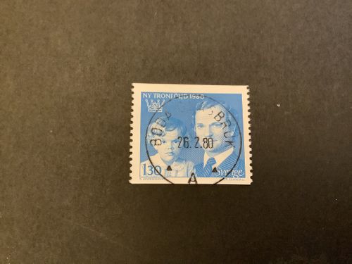 Ny tronföljd facit nr 1118 A lyxstämplat BODA GLASBRUK