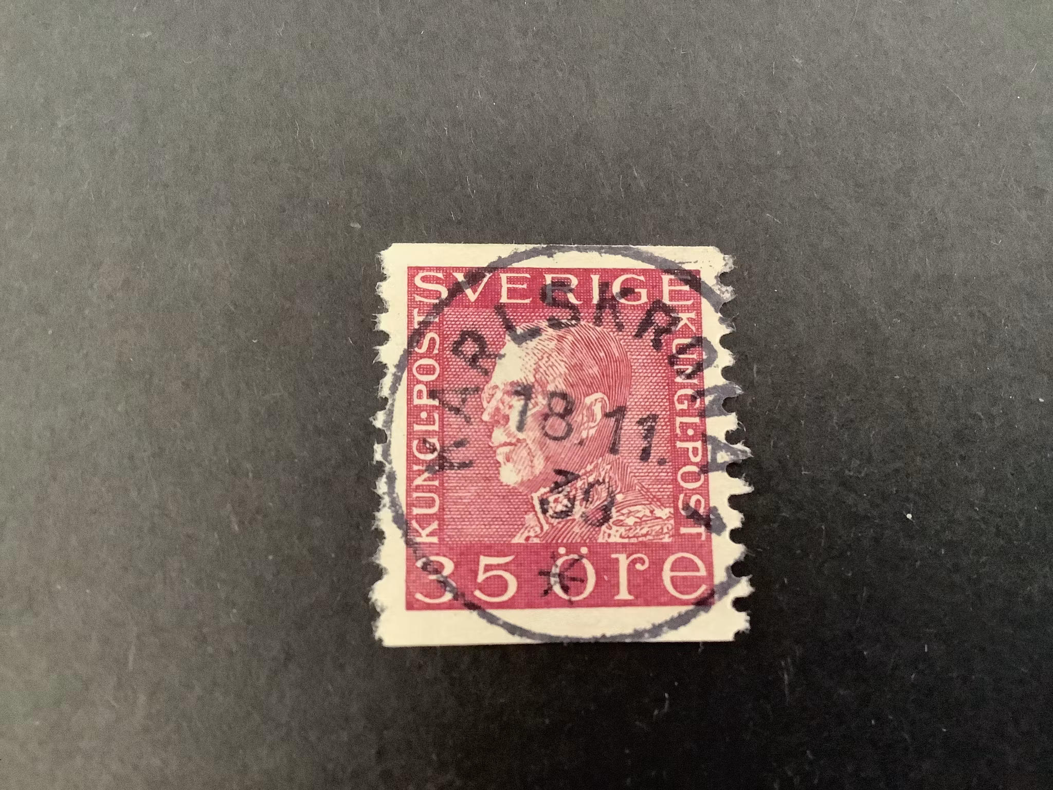 Gustaf V profil vänster facit nr 187 praktstämplat KARLSKRONA 1