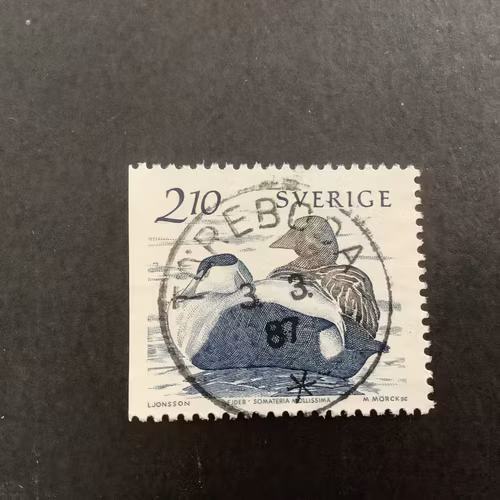 Fåglar vid vatten facit nr 1393 lyxstämplat TÖREBODA