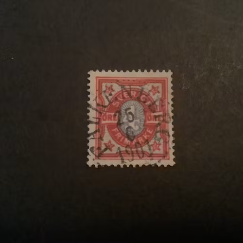 Tvåfärgad siffertyp facit nr 64 praktstämplat FALKENBERG