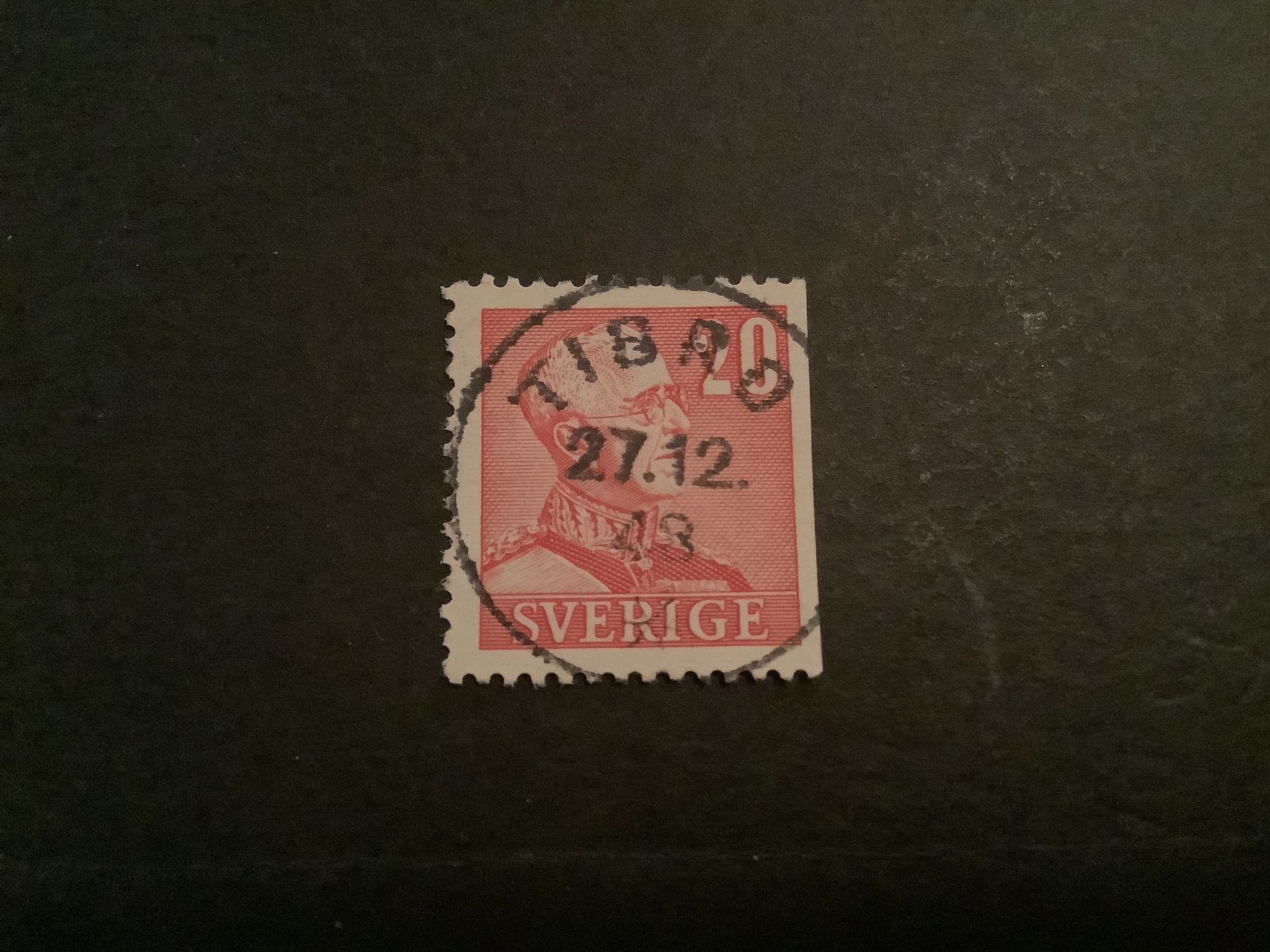 Gustaf V profil höger facit nr 276 B2 lyxstämplat TIBRO