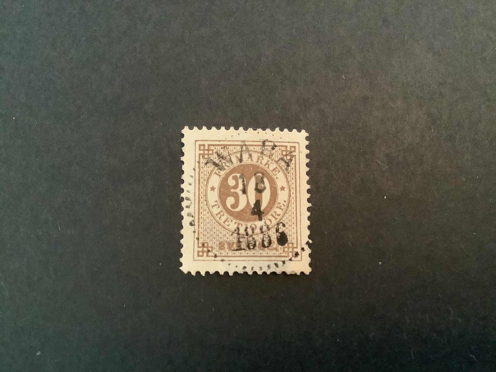 Ringtyp T 13 facit nr 35 lyxstämplat WARA