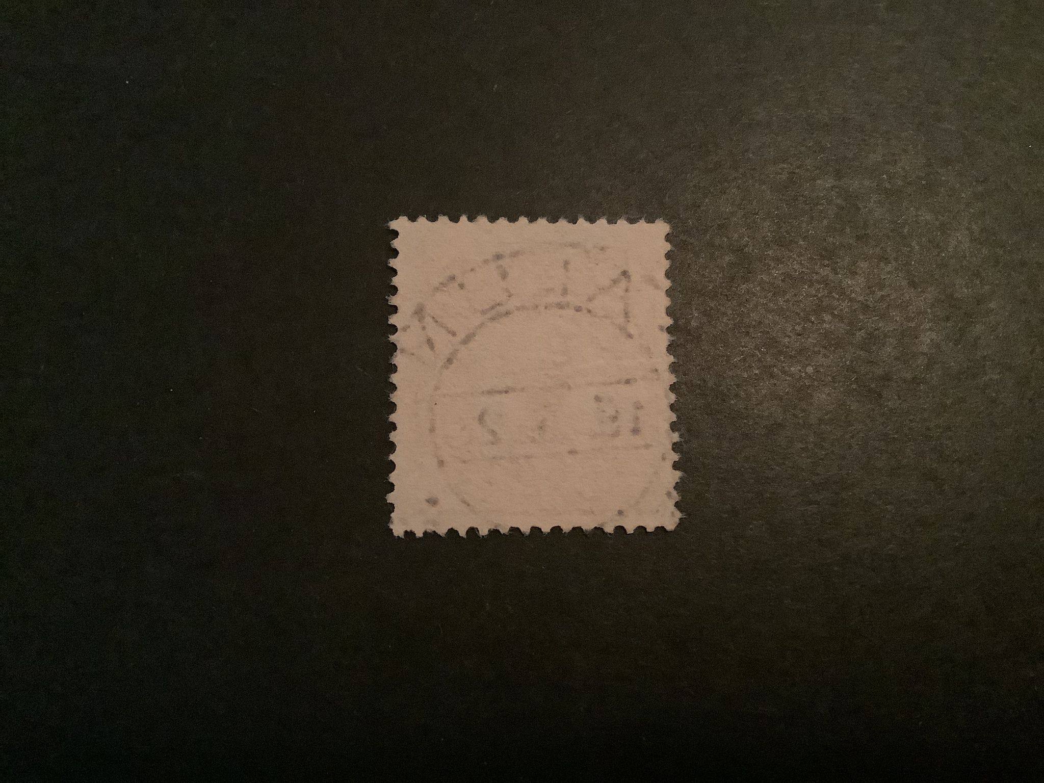Gustaf V i medaljong facit nr 84 praktstämplat FALUN