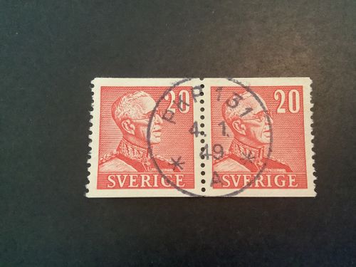 Gustaf V profil höger lyxstämplat 2+2-sidigt par PKP 131