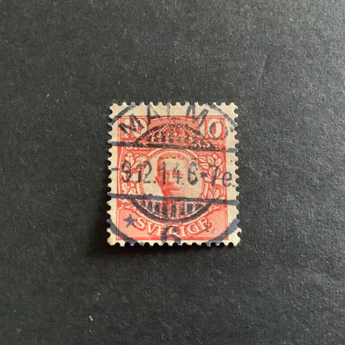 Gustaf V i medaljong facit nr 82 lyxstämplat MALMÖ