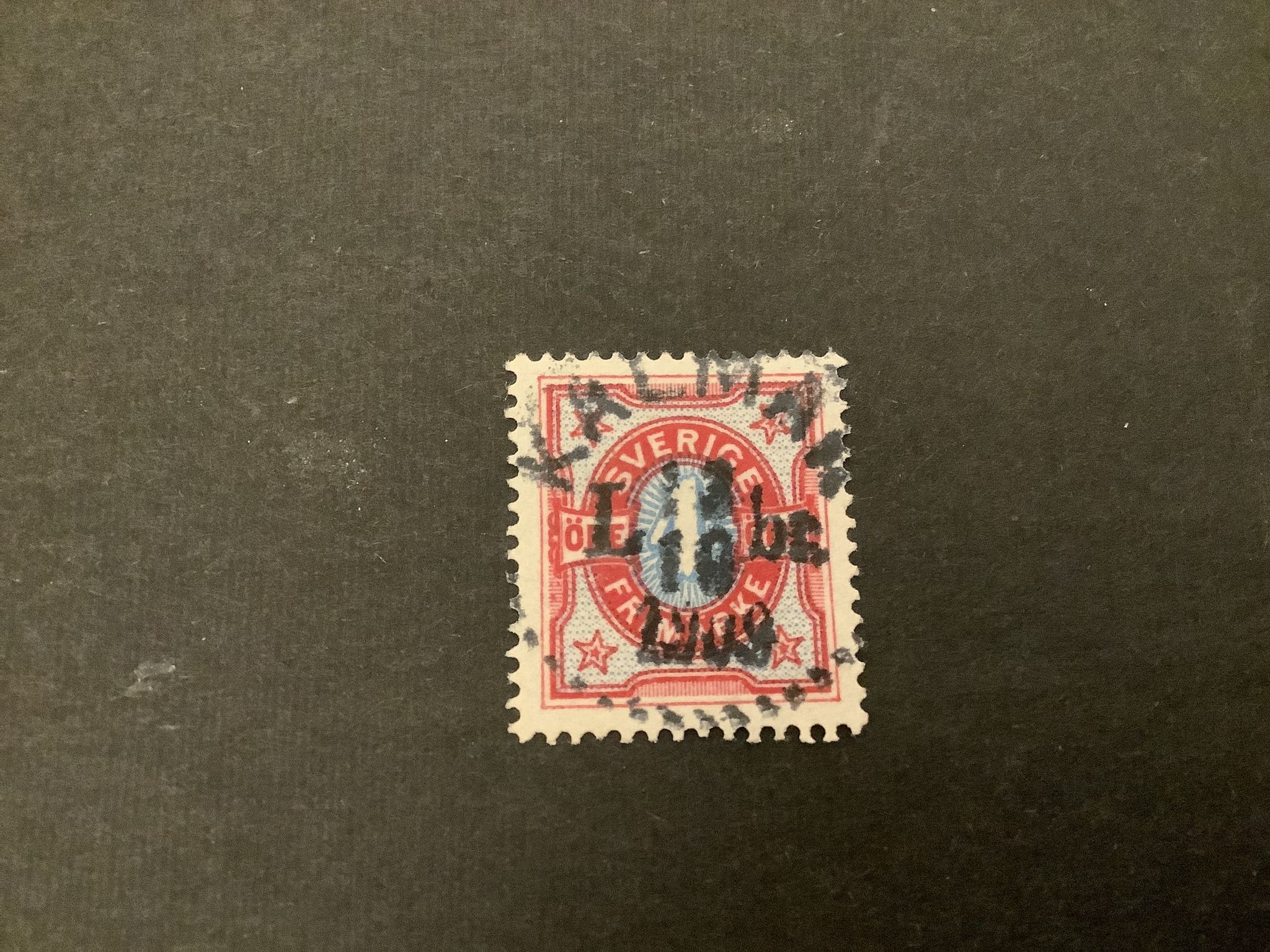 Tvåfärgad siffertyp facit nr 64 praktstämplat KALMAR*LBR*