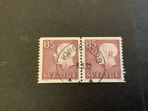 Gustaf VI Adolf typ III facit nr 437 A praktstämplat 2+2-sidigt par KVICKSUND