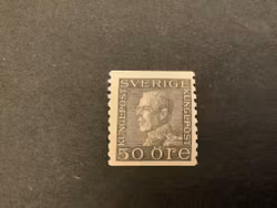 Gustaf V profil vänster på Agry papper postfriskt, facit nr 192 a