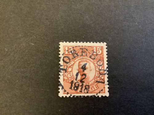 Gustaf V i medaljong facit nr 84 lyxstämplat TÖREBODA