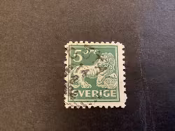 Stående lejon facit nr 143 C med plåtsprickor