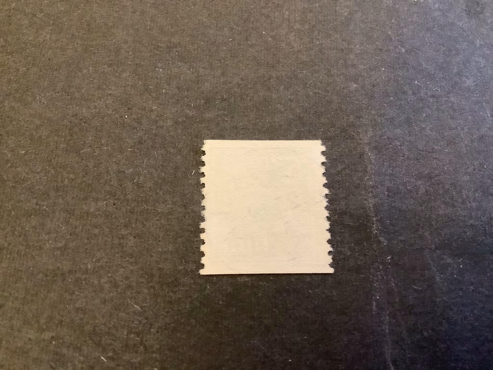 Stående lejon facit nr 143 A praktstämplat MÖLNBACKA