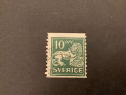 Stående lejon stämplat med vattenmärke våglinjer+KPV, facit nr 144 A cxz