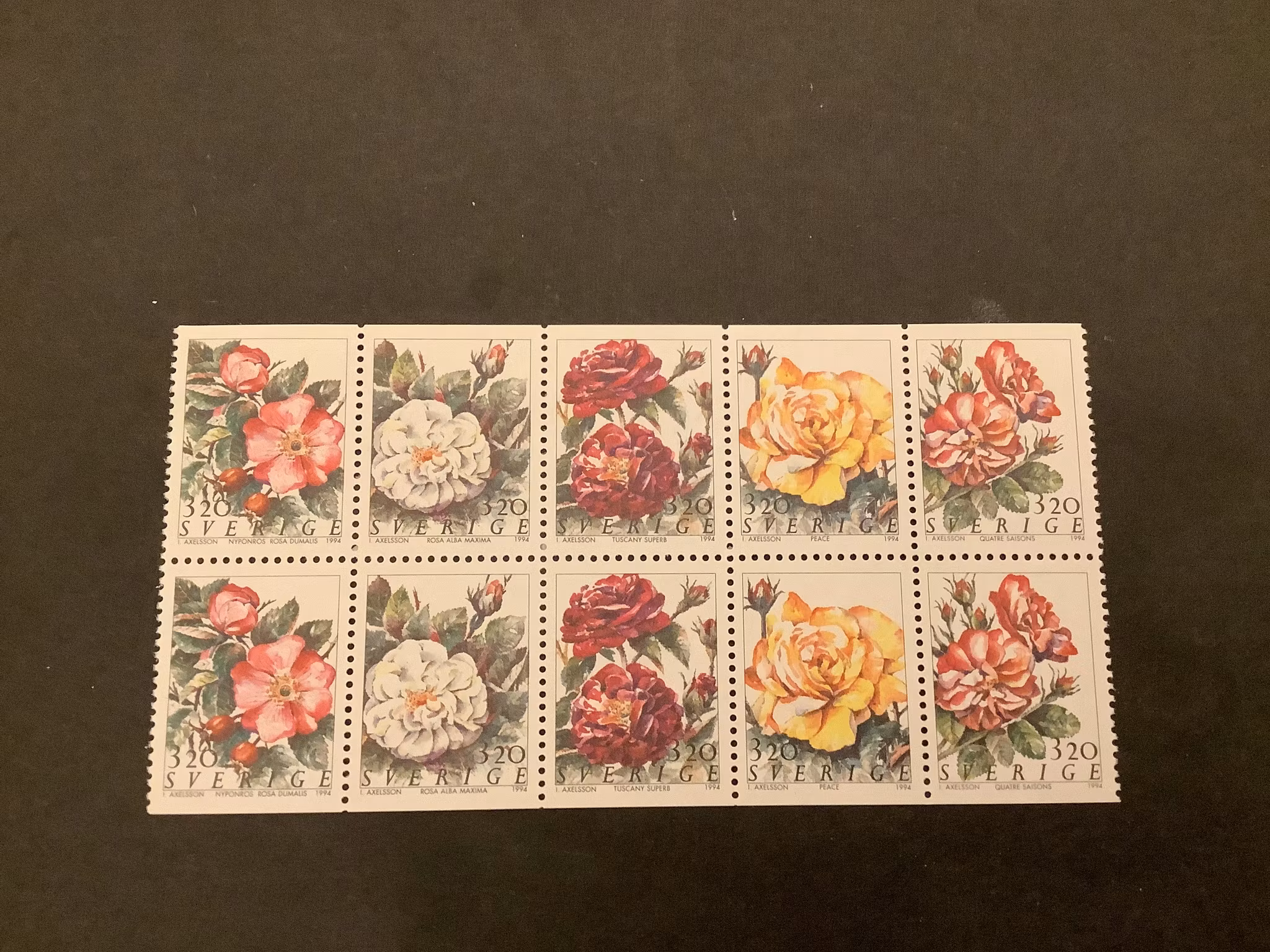 Rosor facit nr 1842-1846 postfriskt block