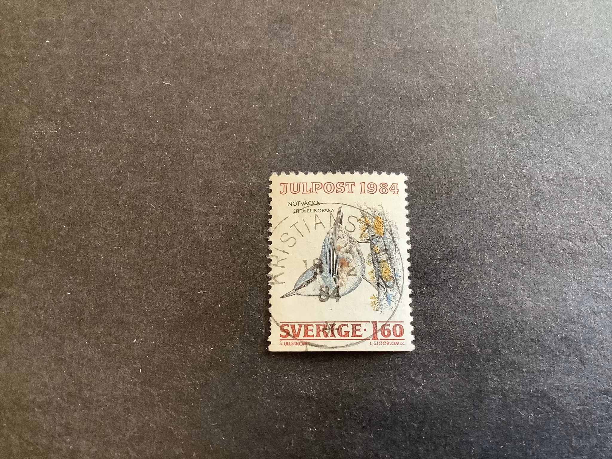 Julpost 1984 facit nr 1327  lyxstämplat KRISTIANSTAD 2