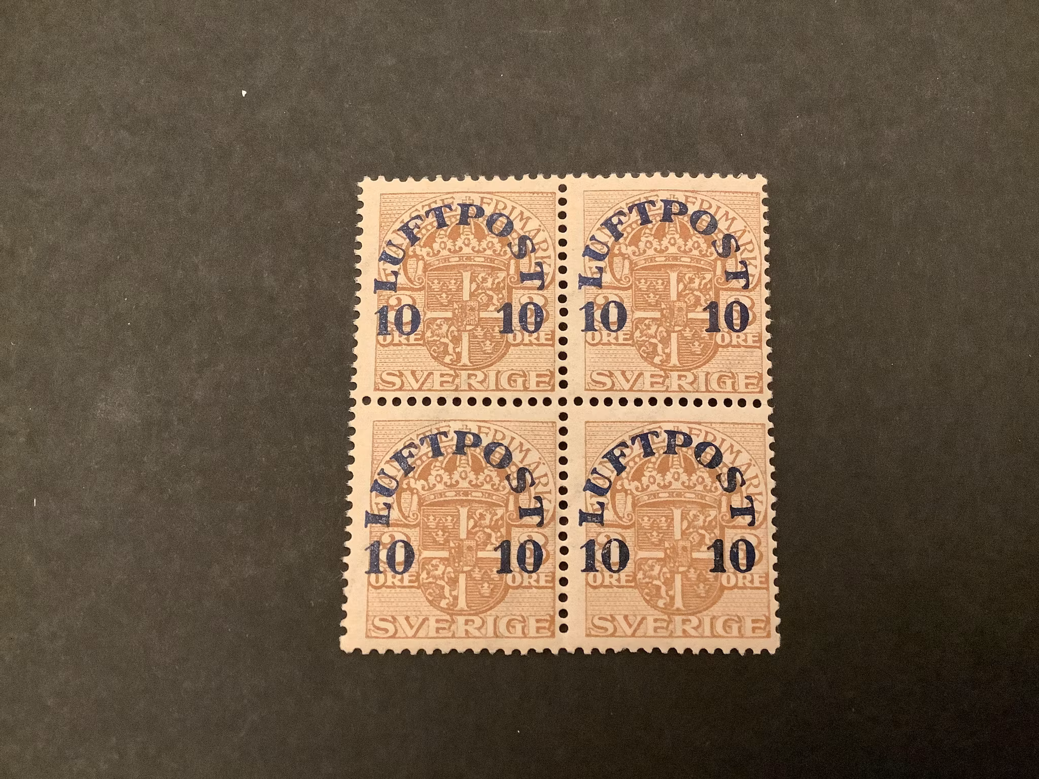 Flygpostfrimärken facit nr 136 postfriskt 4-block