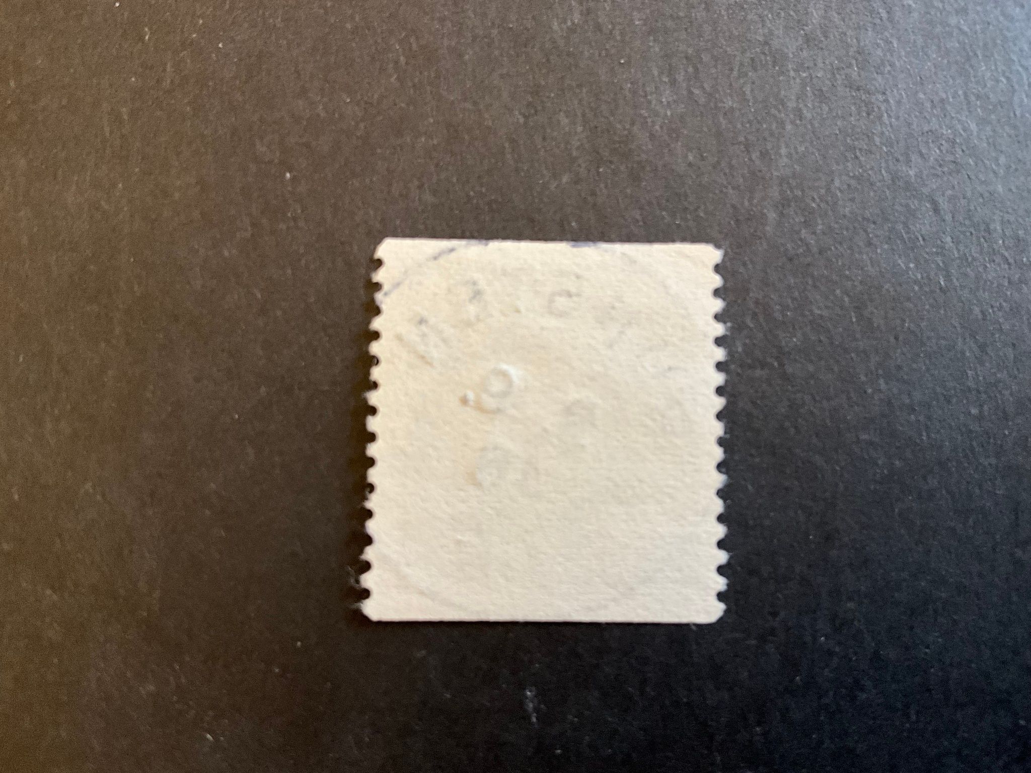 Gustaf V profil höger facit nr 281 praktstämplat RUNSTEN